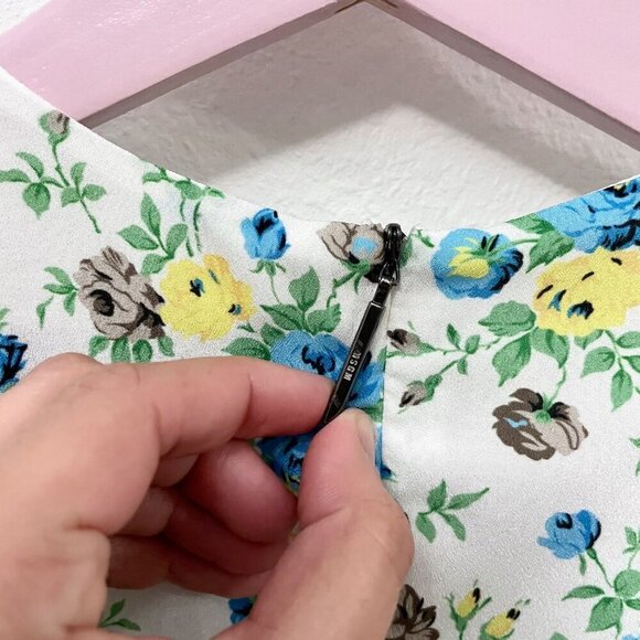 MSGM Italy Floral Short Sleeve White Dress Size IT 46/ Size L - Picture 2 of 8